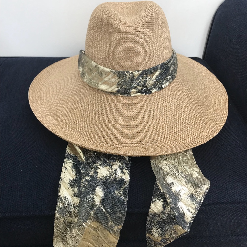 Metallic-Trim Sunhat with blue/gold scarf!